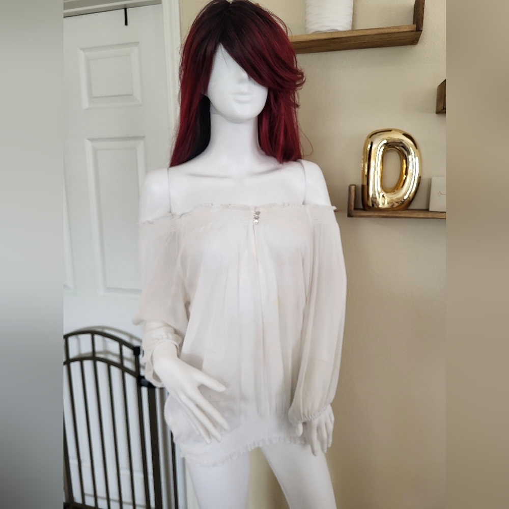 Elegant White Off-Shoulder Women's Top